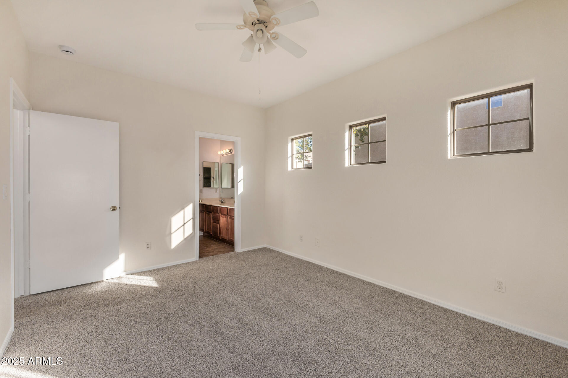 15675 North 29th Street, Unit 21 Phoenix, AZ 85032 - Photo 17 of 36 17 - 29th