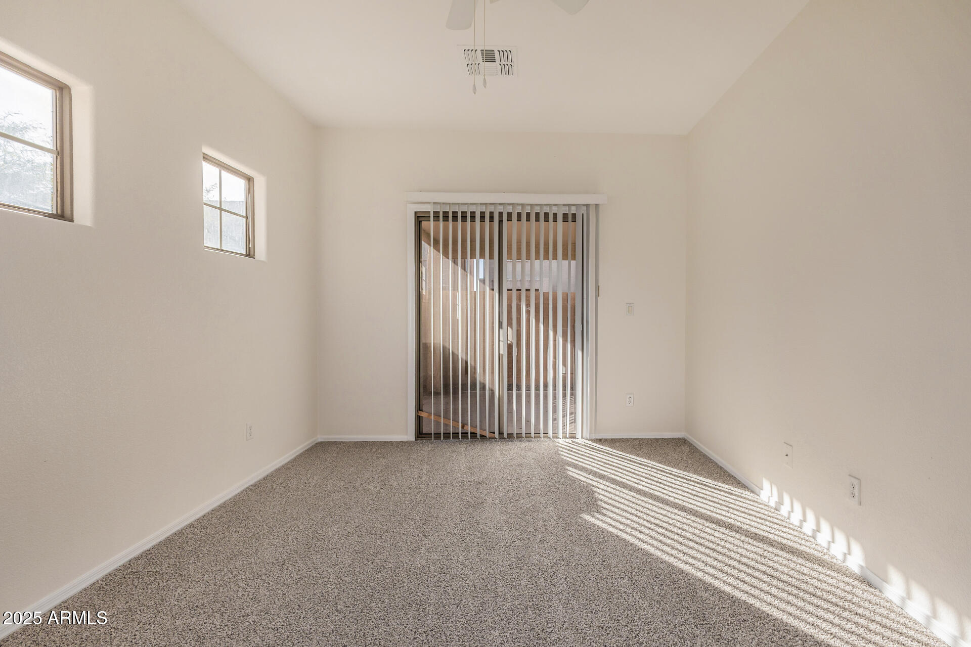 15675 North 29th Street, Unit 21 Phoenix, AZ 85032 - Photo 18 of 36 18 - 29th