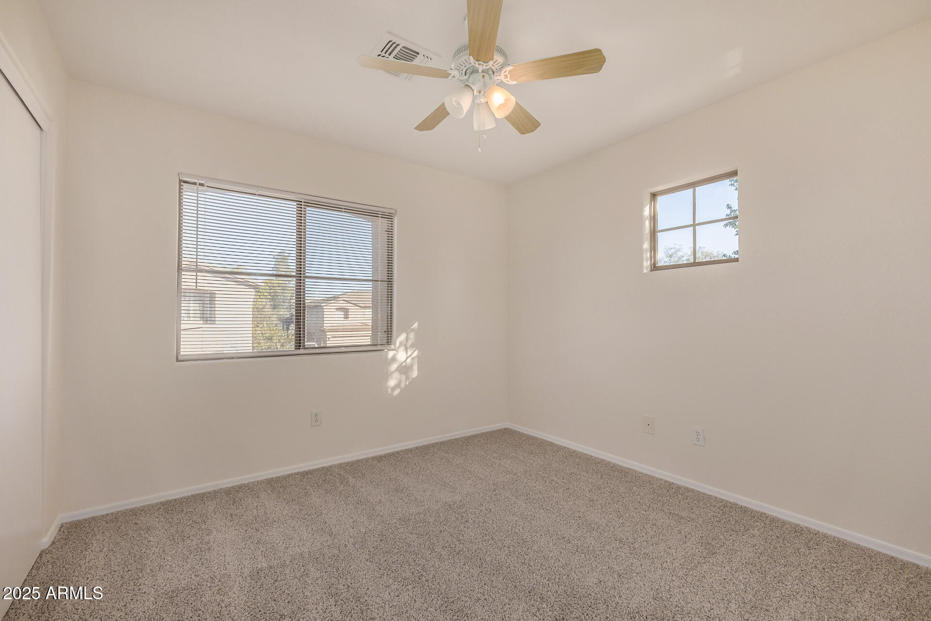 15675 North 29th Street, Unit 21 Phoenix, AZ 85032 - Photo 22 of 36 22 - 29th