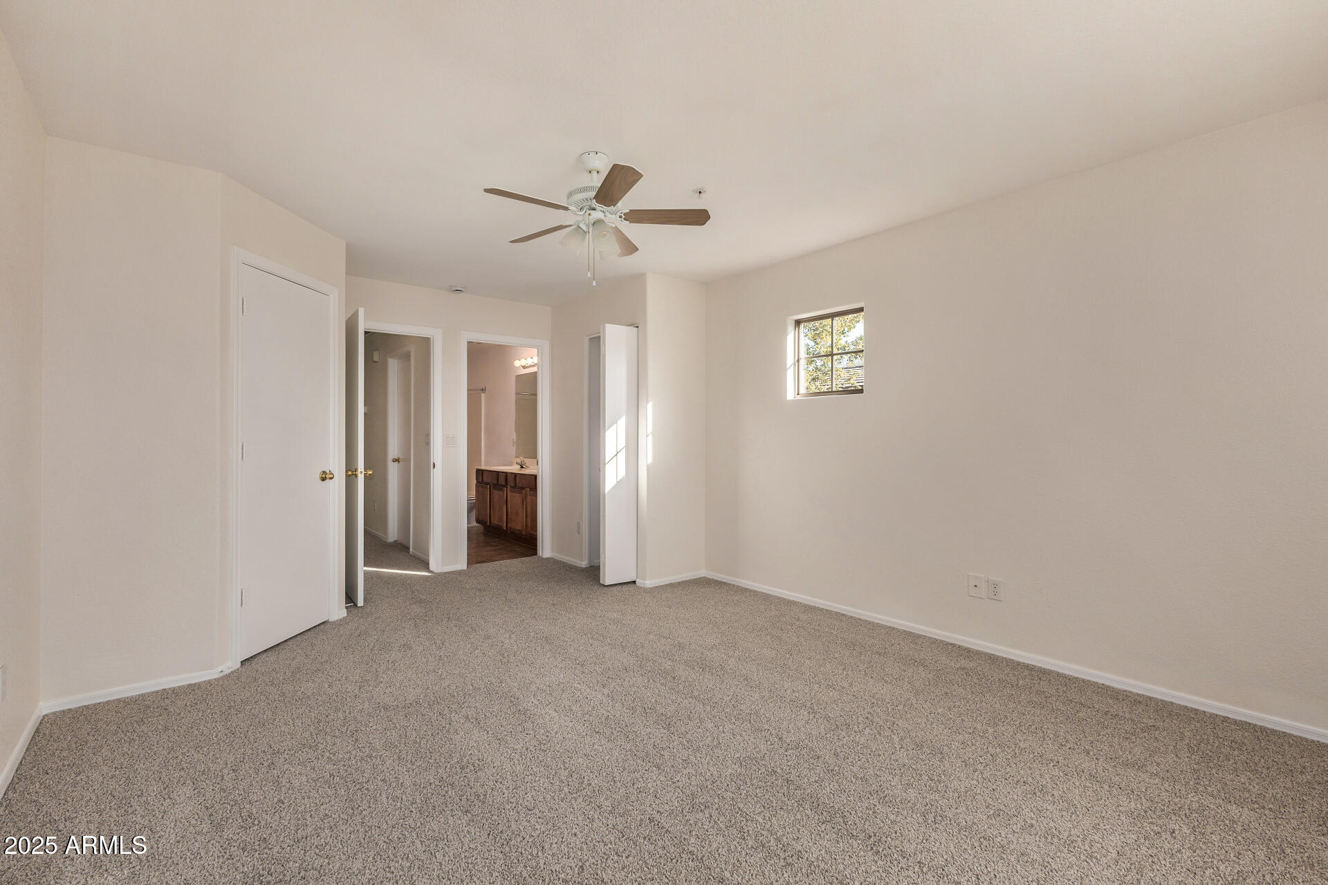 15675 North 29th Street, Unit 21 Phoenix, AZ 85032 - Photo 27 of 36 27 - 29th