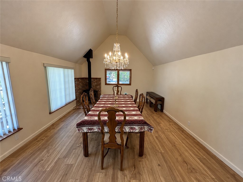 975 Hospital Road Lake Arrowhead, CA 92352 - Photo 15 of 67 Formal dining room