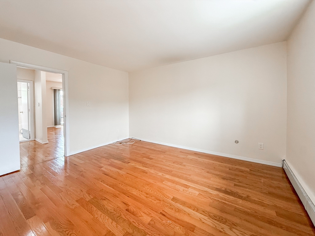 28 Westgate Road, Unit 5 Boston, MA 02467 - Photo 9 of 13
