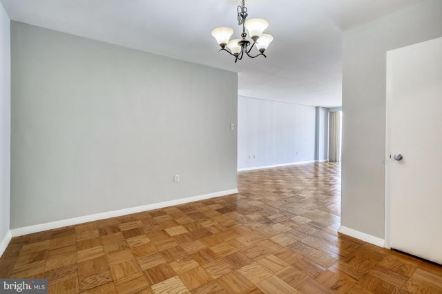 $485,000 | 3001 Veazey Terrace Northwest, Unit 908, Washington, DC 20008