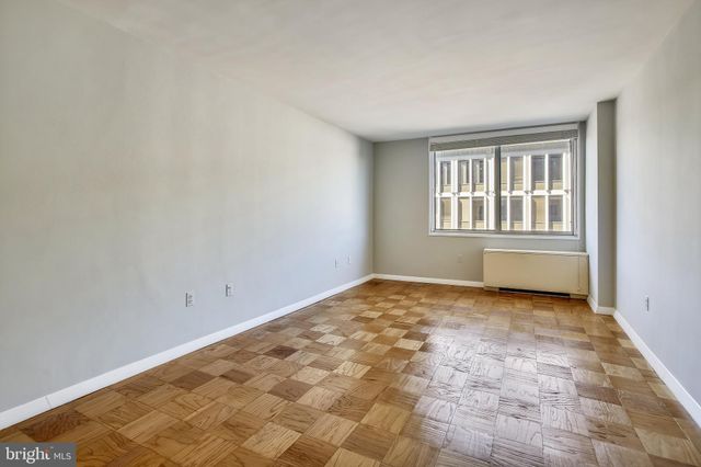 $485,000 | 3001 Veazey Terrace Northwest, Unit 908, Washington, DC 20008