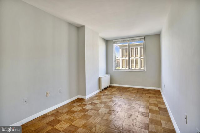 $485,000 | 3001 Veazey Terrace Northwest, Unit 908, Washington, DC 20008