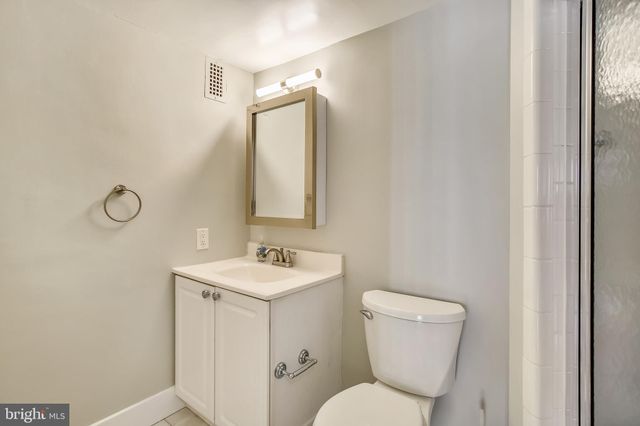 $485,000 | 3001 Veazey Terrace Northwest, Unit 908, Washington, DC 20008