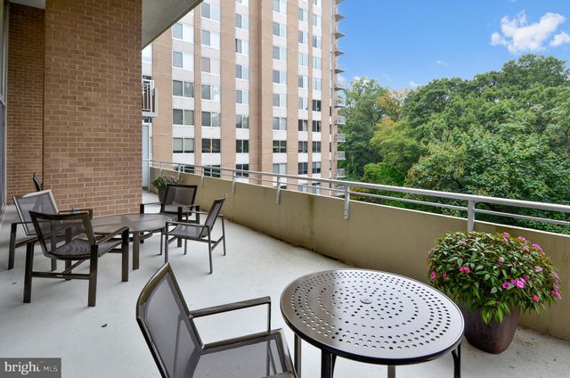 $485,000 | 3001 Veazey Terrace Northwest, Unit 908, Washington, DC 20008