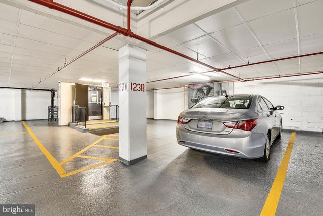 $485,000 | 3001 Veazey Terrace Northwest, Unit 908, Washington, DC 20008