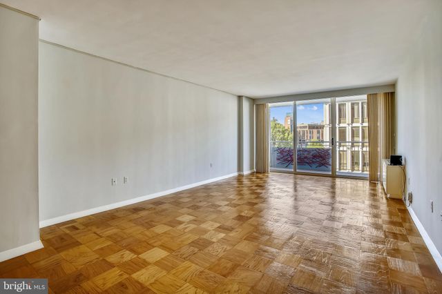 $485,000 | 3001 Veazey Terrace Northwest, Unit 908, Washington, DC 20008