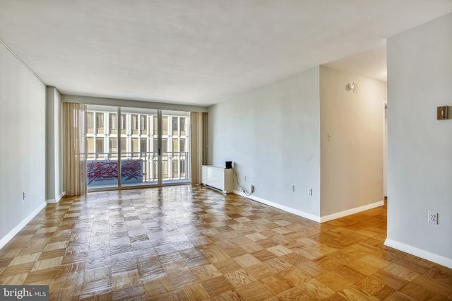 $485,000 | 3001 Veazey Terrace Northwest, Unit 908, Washington, DC 20008