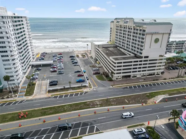 $129,900 | 2727 North Atlantic Avenue, Unit 3170, Daytona Beach, FL 32118