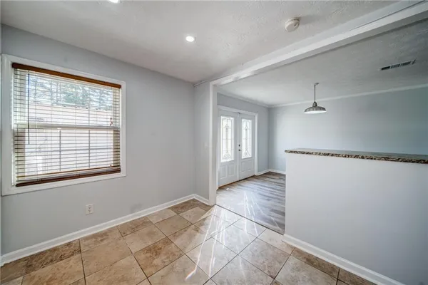 $2,300 | 280 Winding River Drive, Unit B, Atlanta, GA 30350
