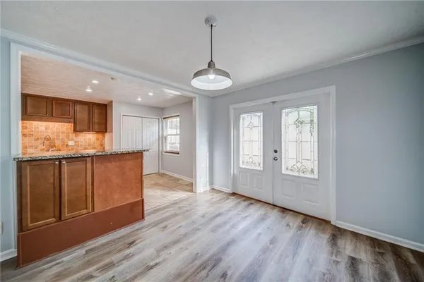$2,300 | 280 Winding River Drive, Unit B, Atlanta, GA 30350