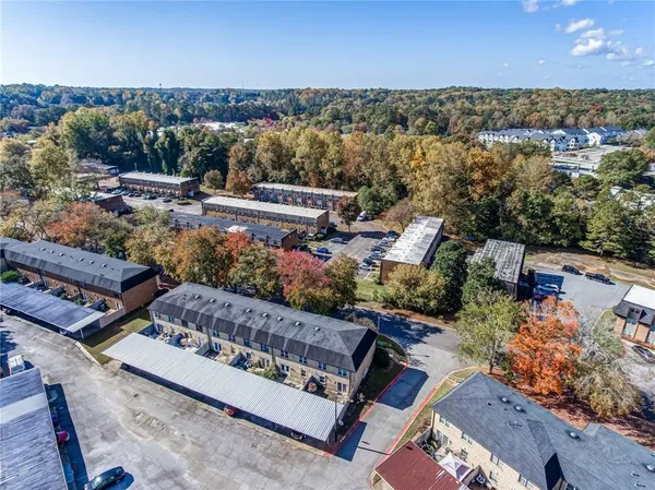 $2,300 | 280 Winding River Drive, Unit B, Atlanta, GA 30350
