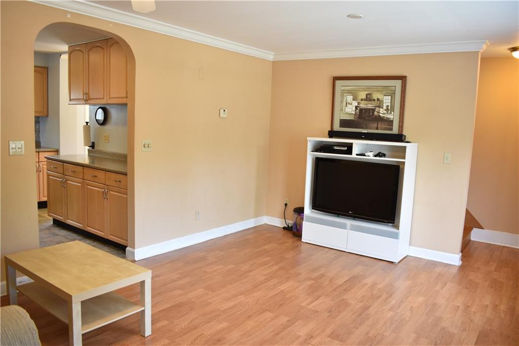 12 Greenaway Avenue Springvale, ME 04083 - Photo 5 of 30 Photo