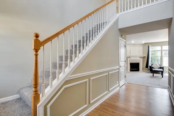 $405,000 | 2889 Peachtree Circle, Aurora, IL 60502