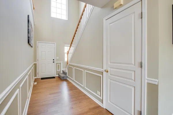 $405,000 | 2889 Peachtree Circle, Aurora, IL 60502