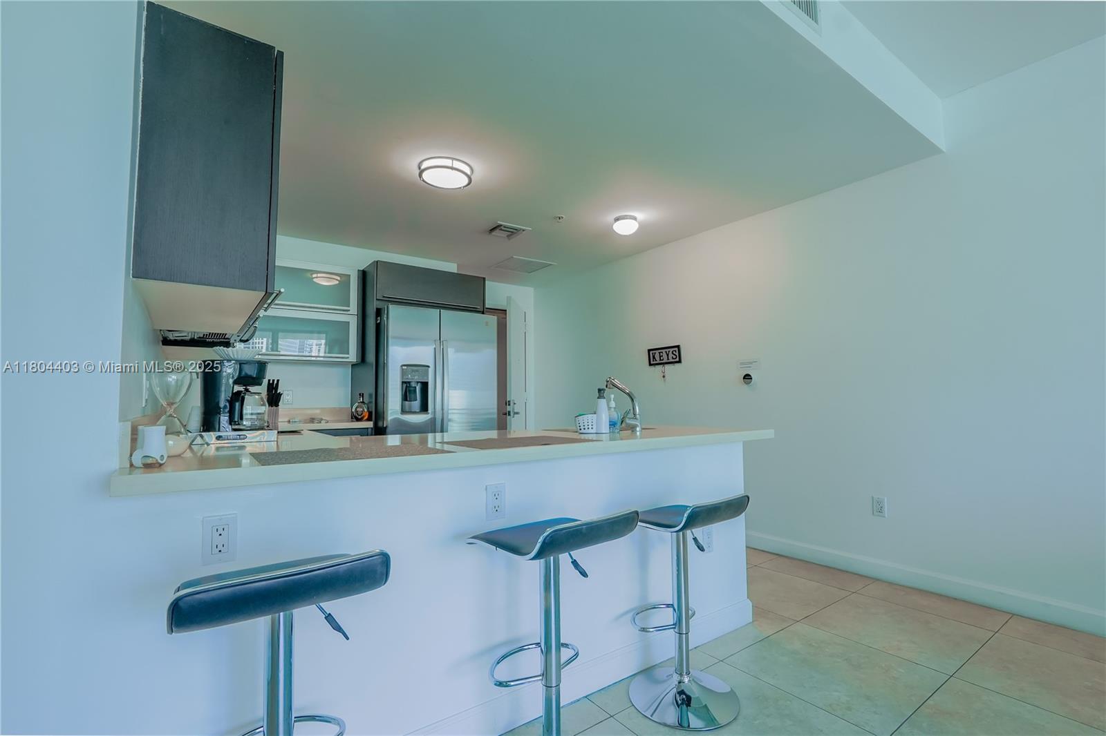 90 Southwest 3rd Street, Unit 1401 Miami, FL 33130 - Photo 15 of 21 Gallery Image 15