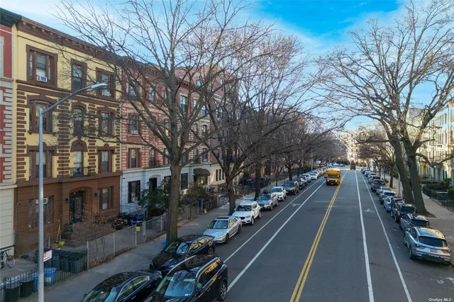 a picture of a living room with a fireplace