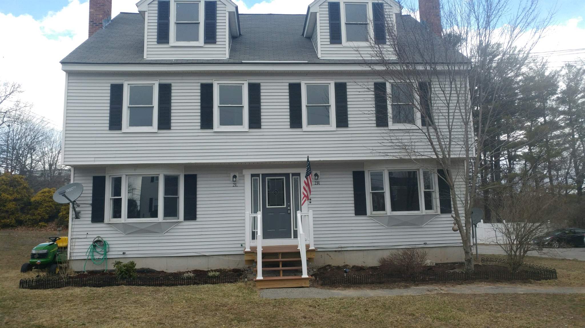 2 R Fenway Street Derry, NH 03038 - Photo 1 of 15 Gallery Image 1