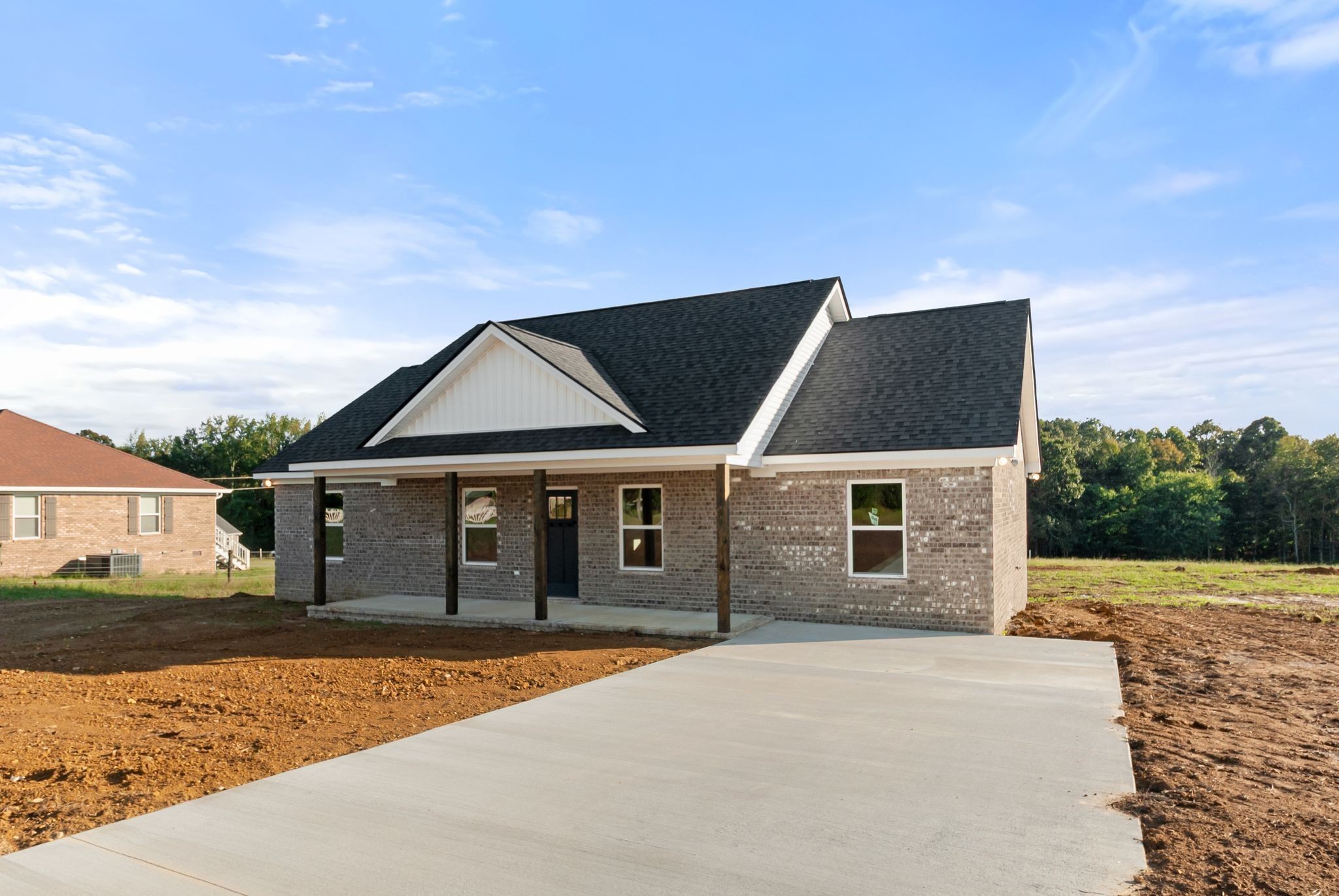 81 Dukes Park Road Summertown, TN 38483 - Photo 3 of 32