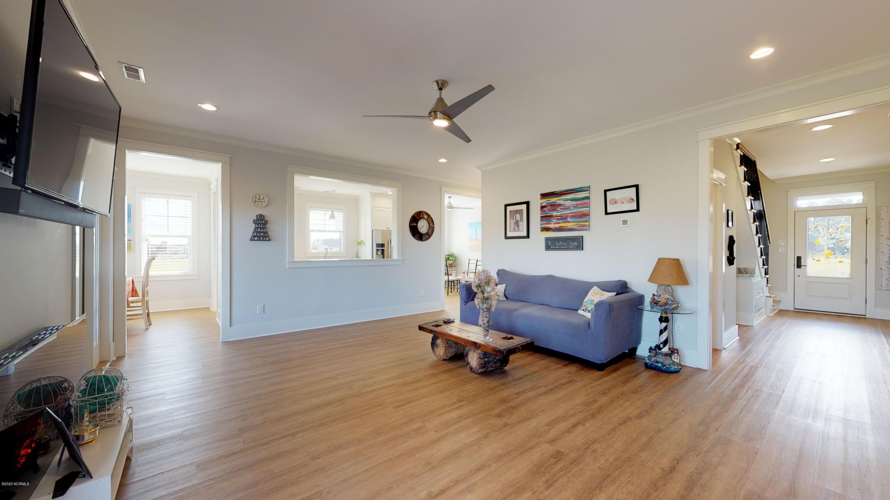 1716 Olde Farm Road Morehead City, NC 28557 - Photo 11 of 57 Family Room