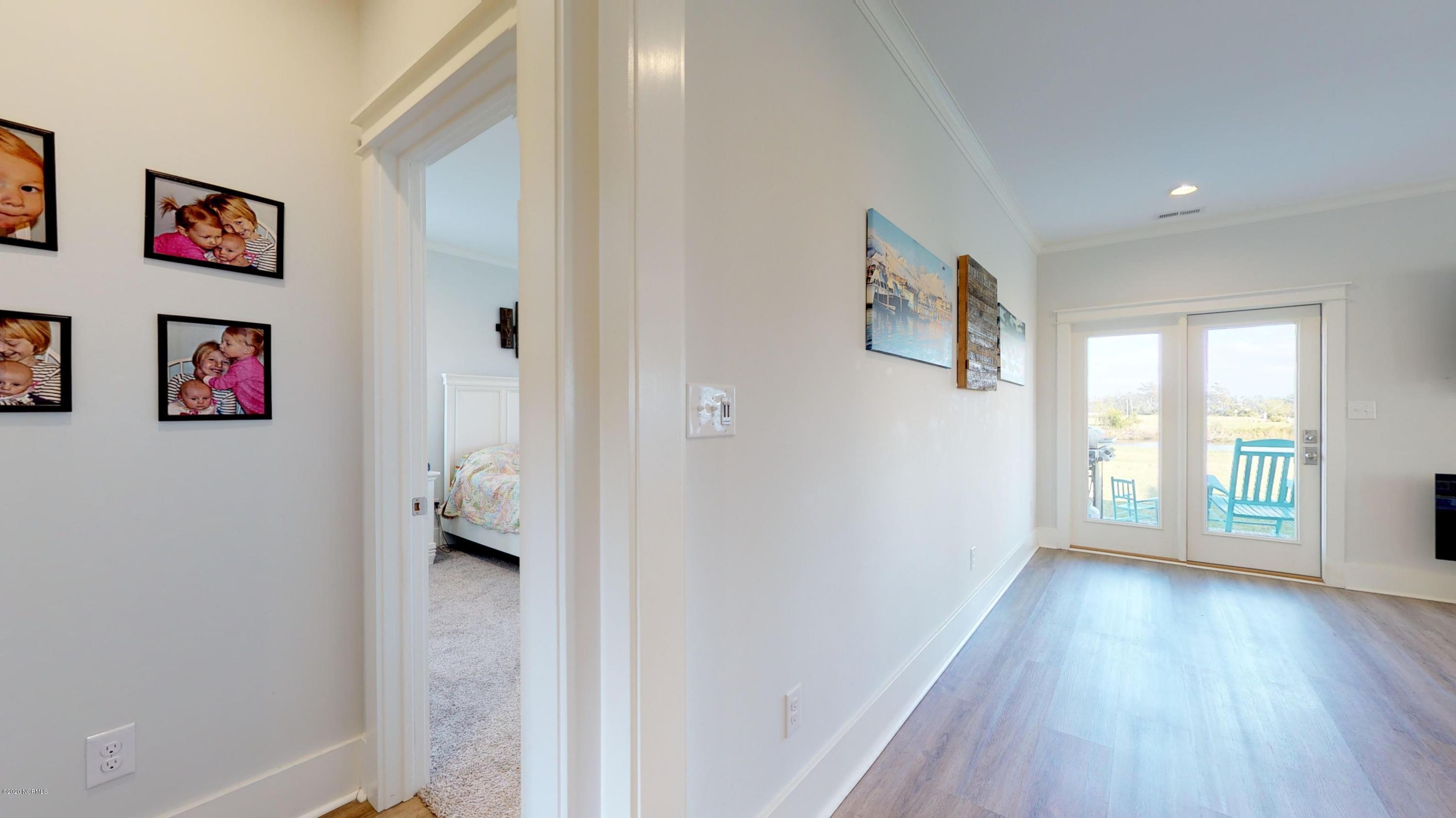 1716 Olde Farm Road Morehead City, NC 28557 - Photo 23 of 57 Hall & Principal Suite Entry