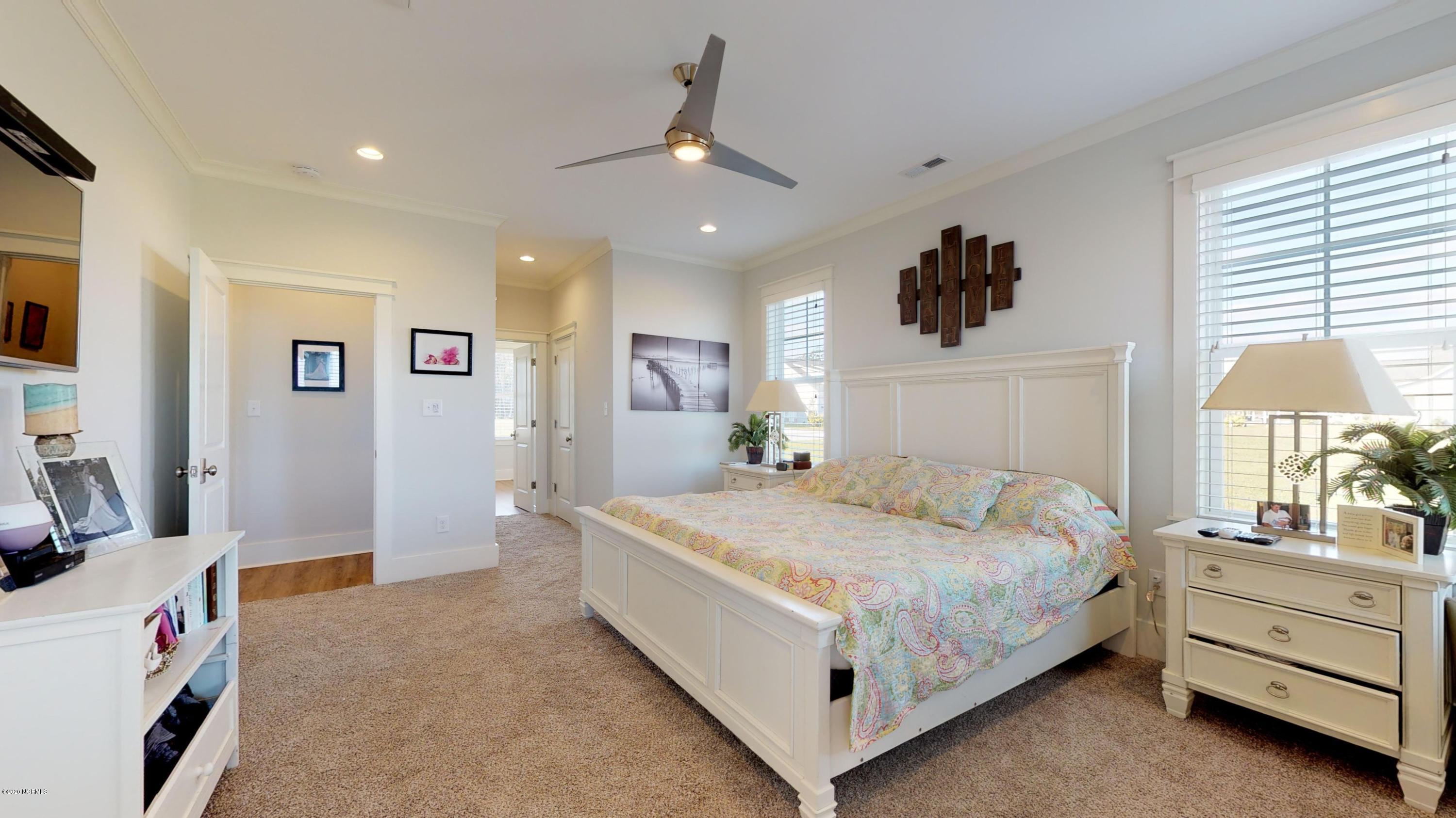 1716 Olde Farm Road Morehead City, NC 28557 - Photo 25 of 57 Principal Suite2