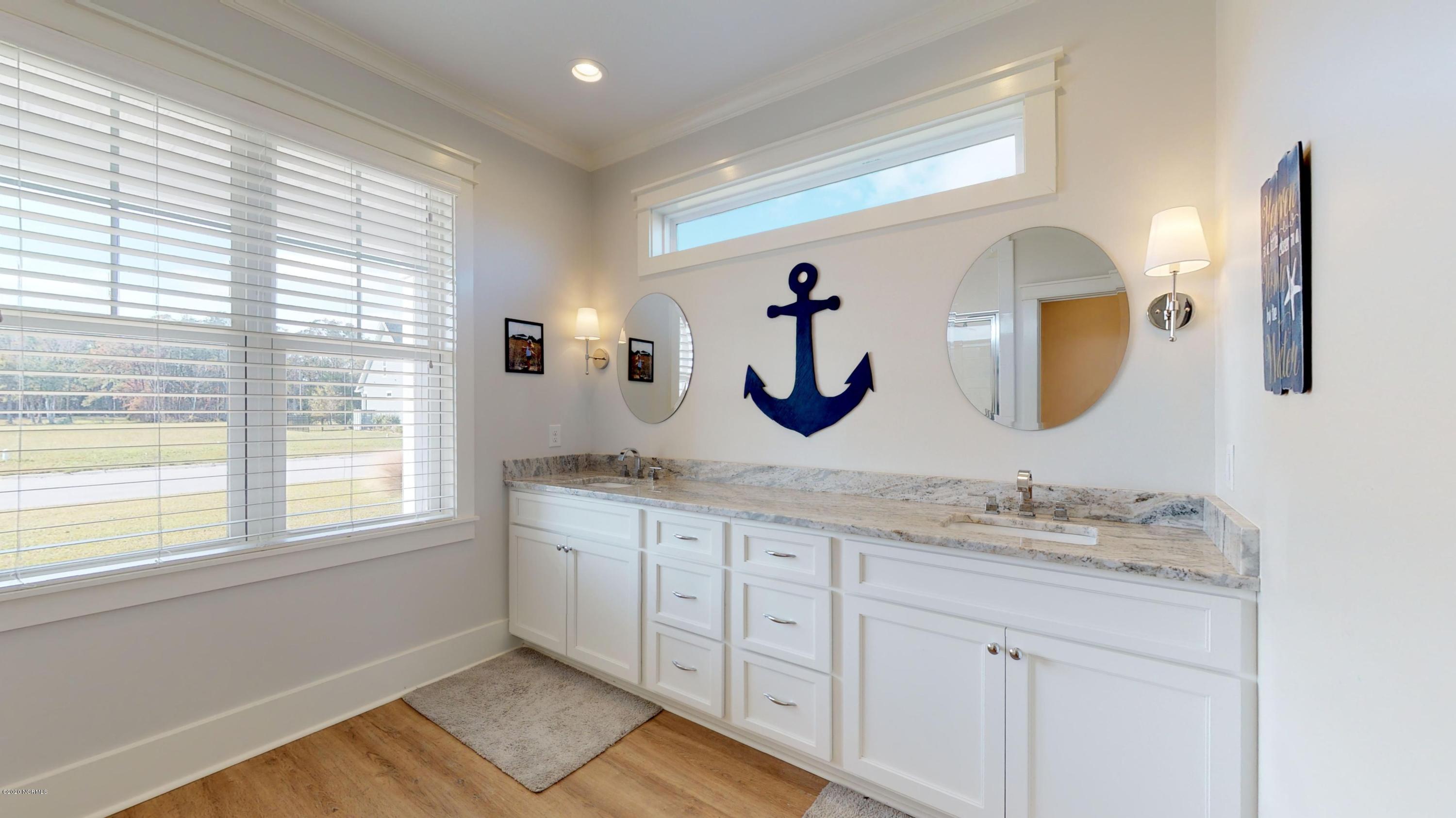 1716 Olde Farm Road Morehead City, NC 28557 - Photo 26 of 57 Principal Suite3