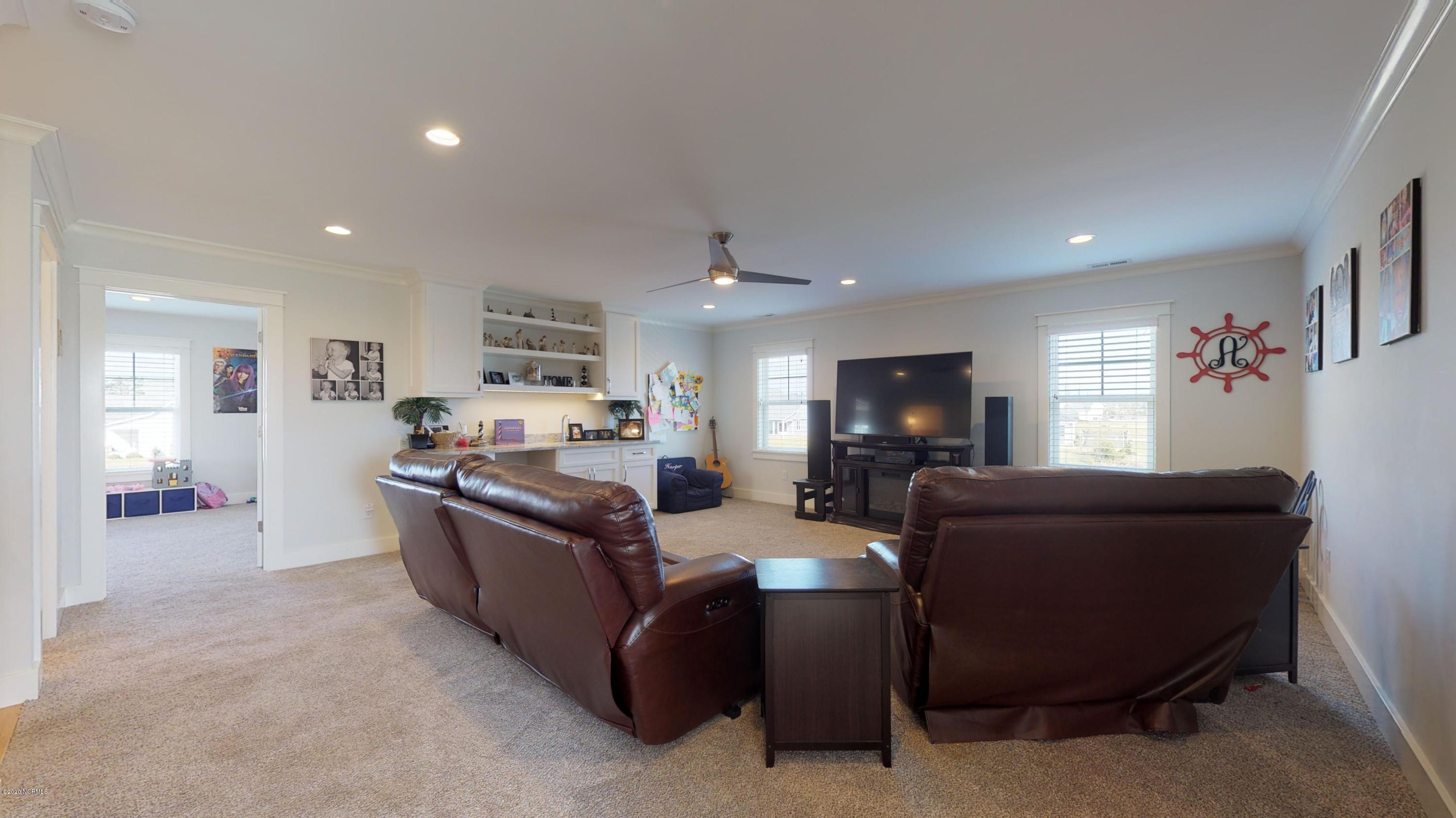 1716 Olde Farm Road Morehead City, NC 28557 - Photo 32 of 57 Den / Office