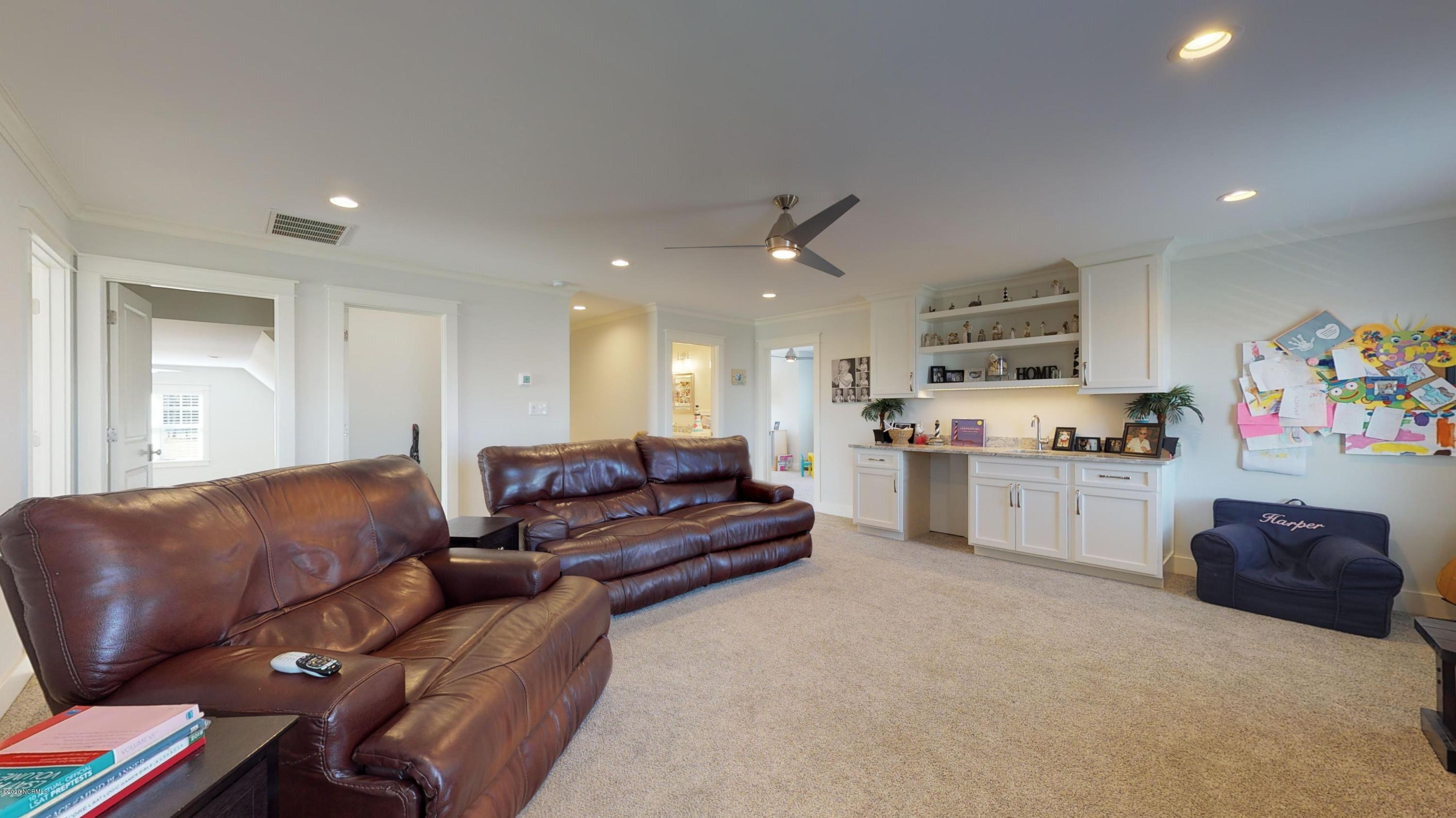 1716 Olde Farm Road Morehead City, NC 28557 - Photo 33 of 57 Den / Office