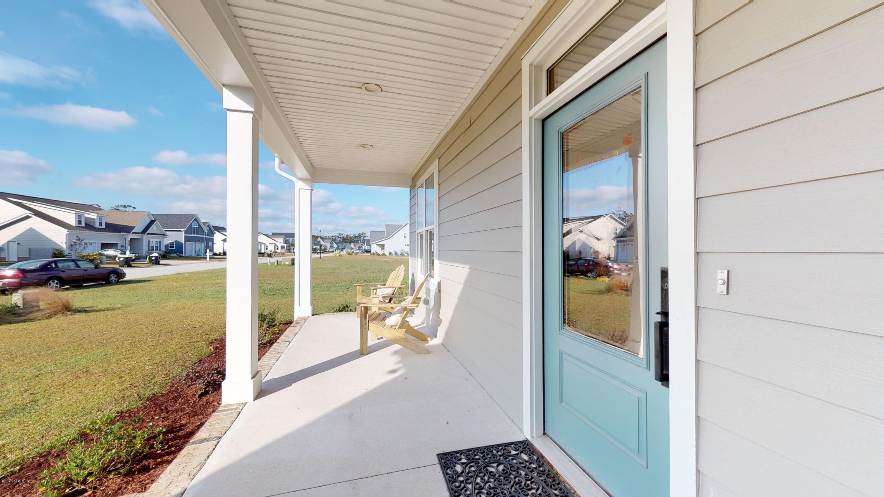 1716 Olde Farm Road Morehead City, NC 28557 - Photo 6 of 57 Front Covered Porch