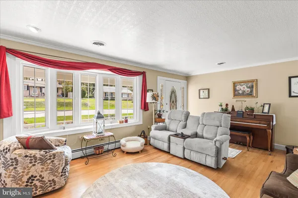 $370,000 | 22 Northview Drive, Hanover, PA 17331