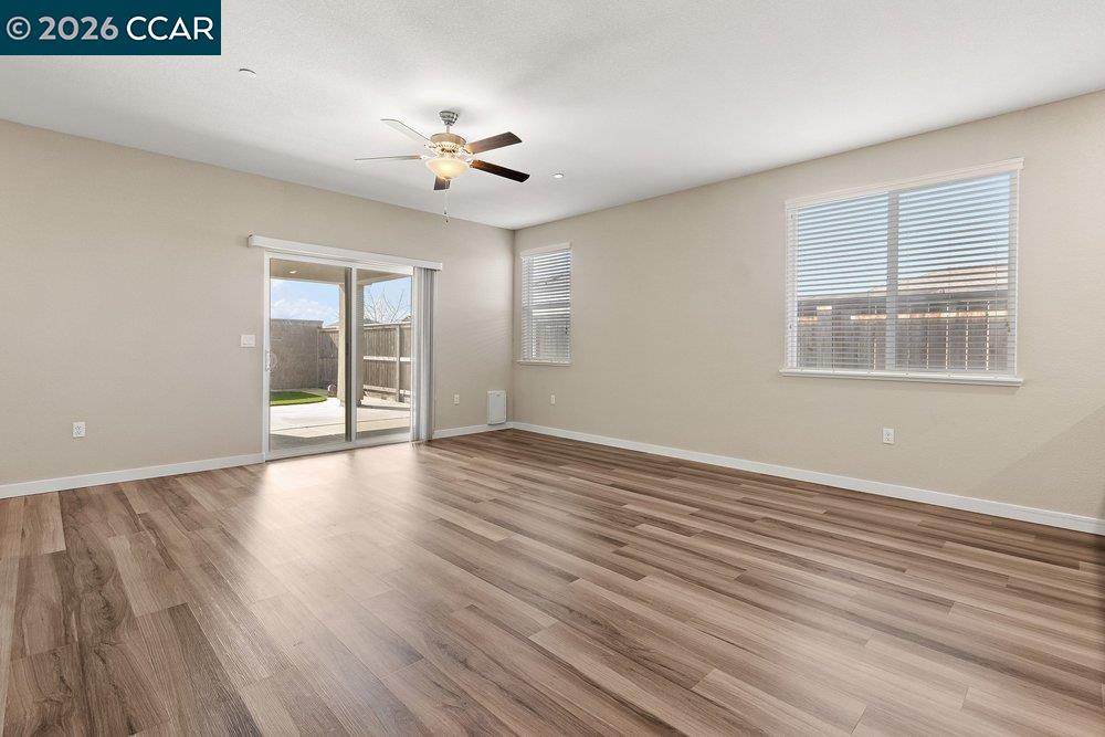 4395 Canada Way Rio Vista, CA 94571 - Photo 6 of 35