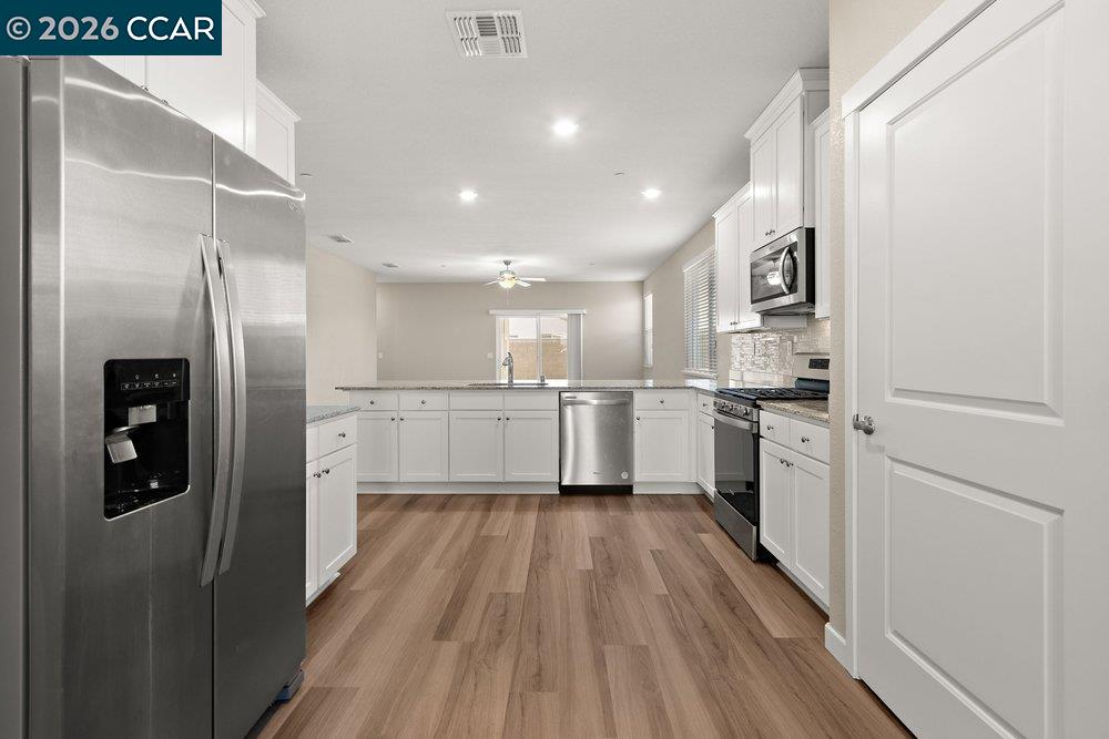 4395 Canada Way Rio Vista, CA 94571 - Photo 9 of 35