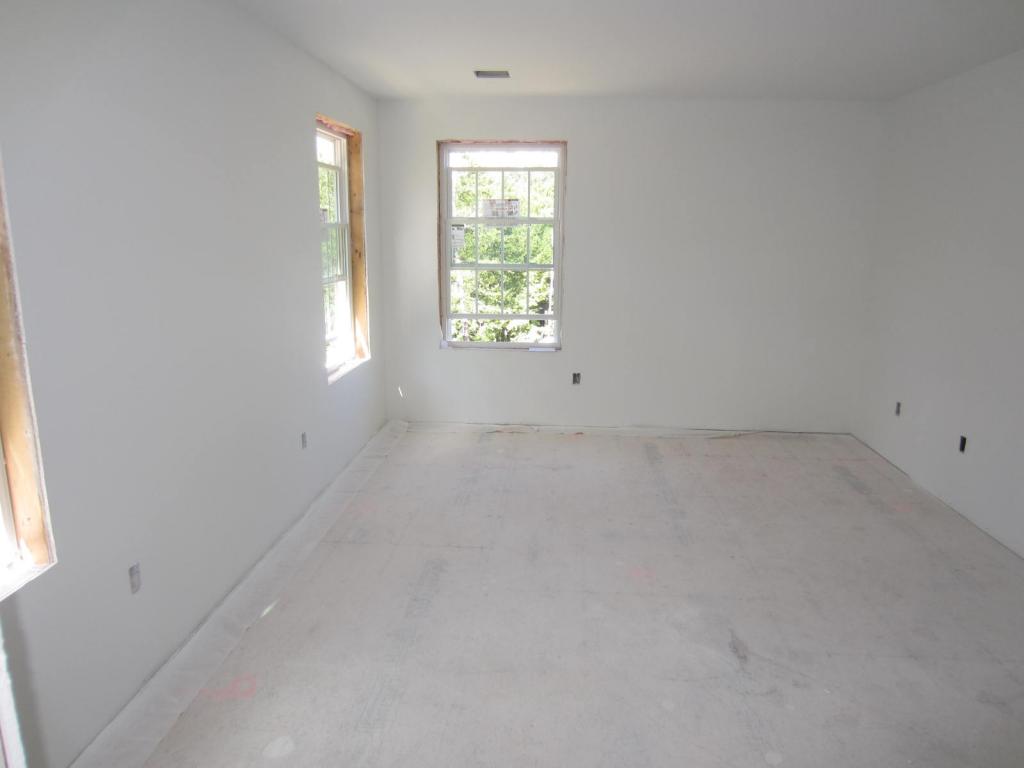 27-16 Hartford Brook Road Deerfield, NH 03037 - Photo 16 of 22 Gallery Image 16