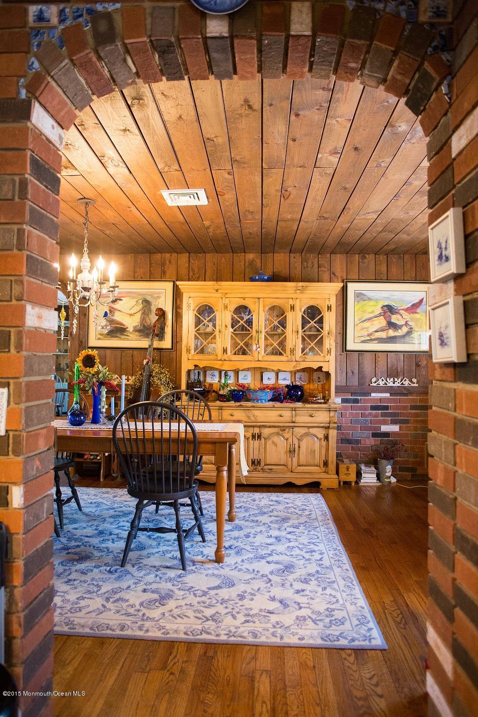 260 Sunrise Road Middletown, NJ 07748 - Photo 3 of 20 KM3A0284.jpg