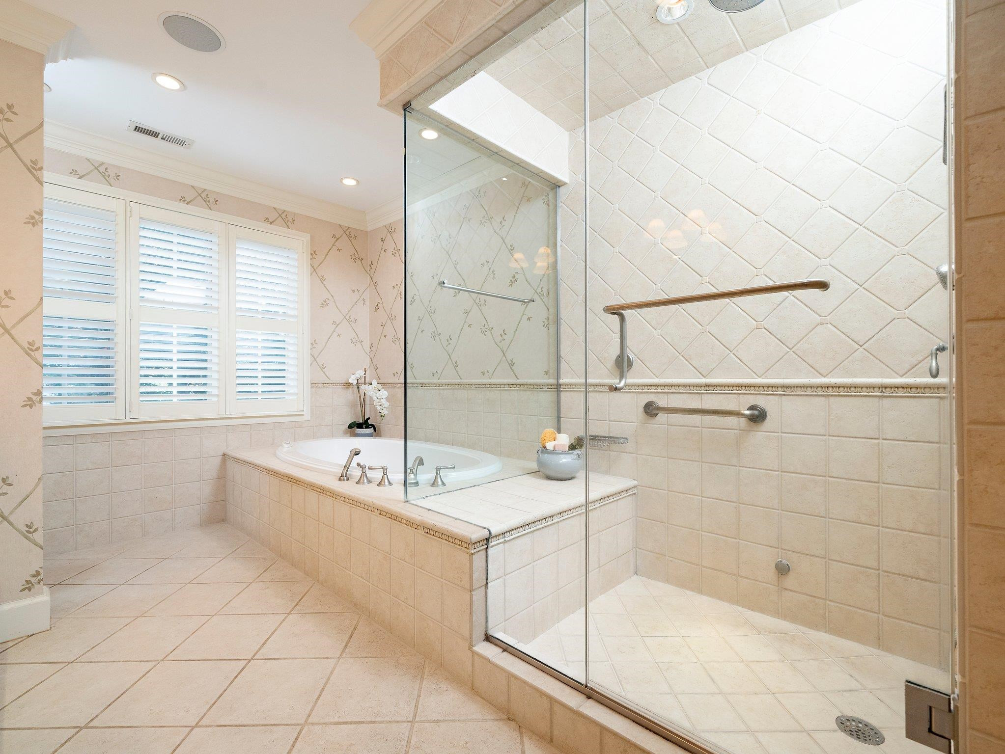 1404 Dogwood Lane Raleigh, NC 27607 - Photo 25 of 47 Photo 25