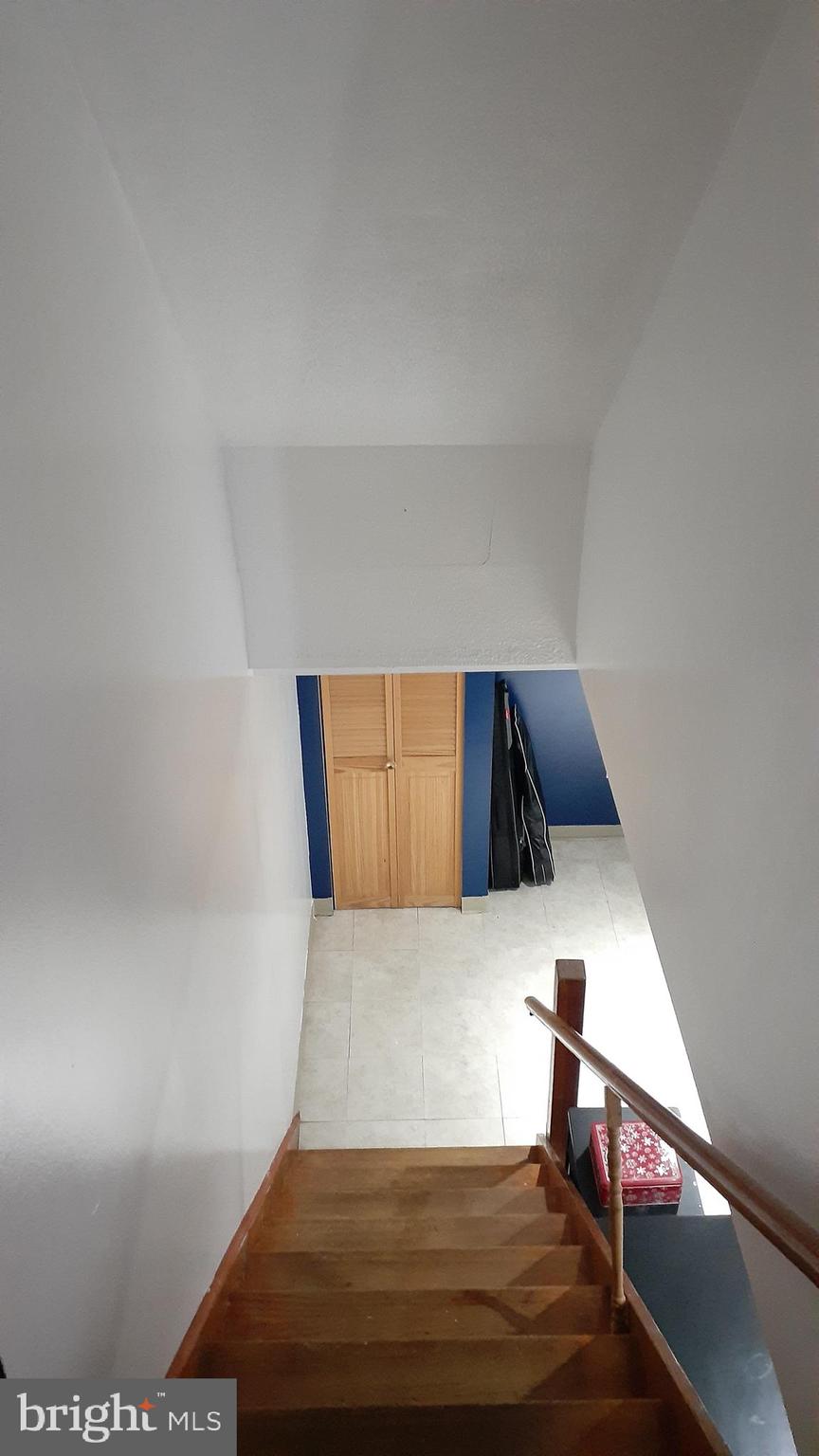 8111 Stratman Road Dundalk, MD 21222 - Photo 8 of 35