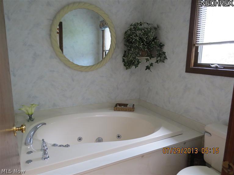 2929 Serfass Road Clinton, OH 44216 - Photo 11 of 24