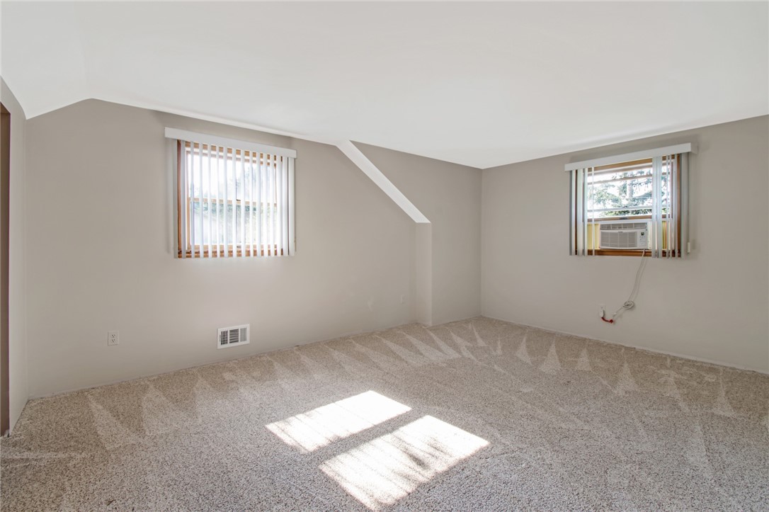 166 Kearney Drive Irondequoit, NY 14617 - Photo 21 of 31