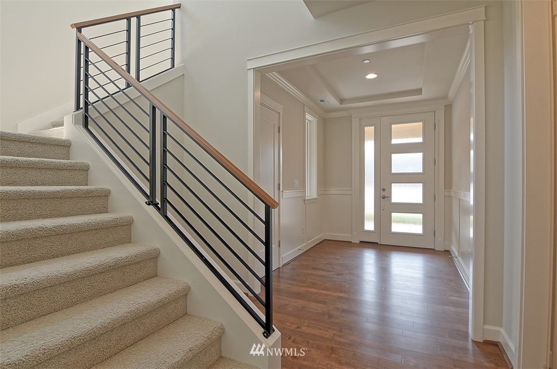 23205 24th Avenue Southeast Bothell, WA 98021 - Photo 3 of 16