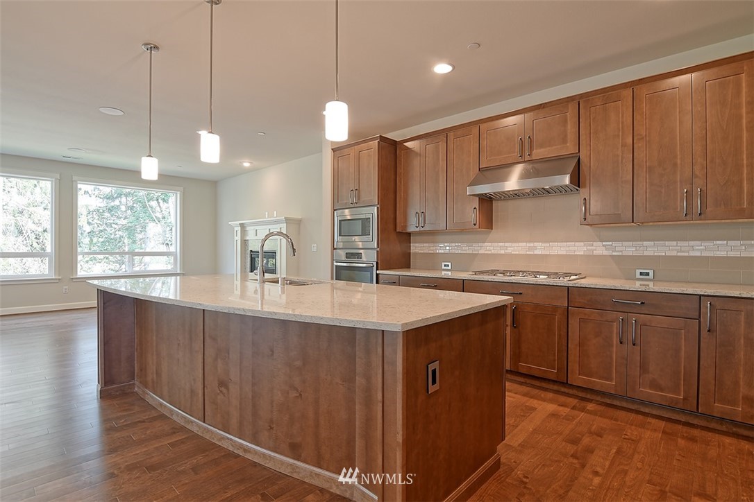 23205 24th Avenue Southeast Bothell, WA 98021 - Photo 4 of 16