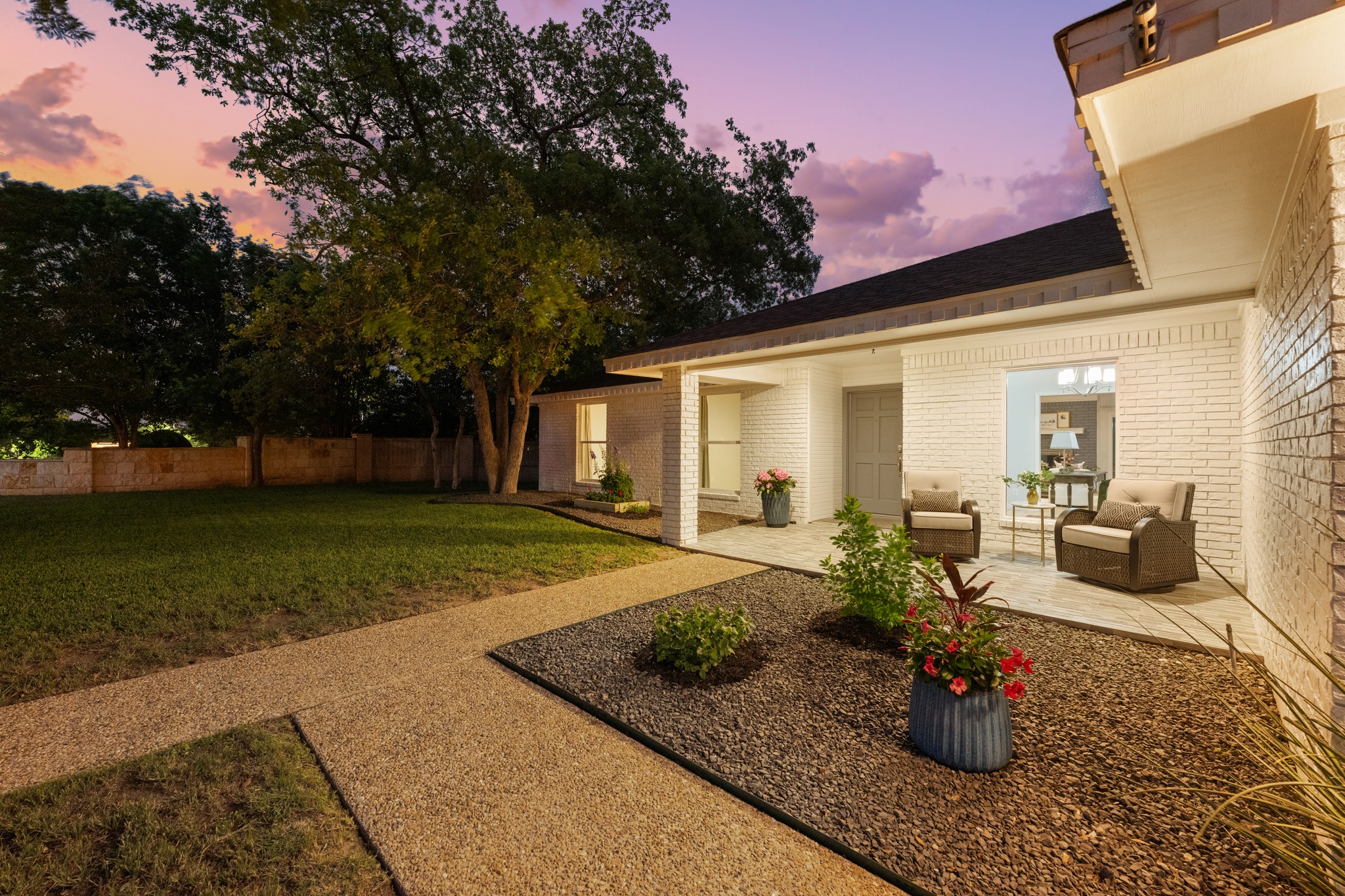 6104 Carry Back Lane Austin, TX 78746 - Photo 6 of 36 Side walk entry