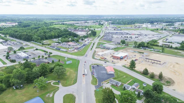 $999,999 | 2700 Williamsburg, Richmond, IN 47374