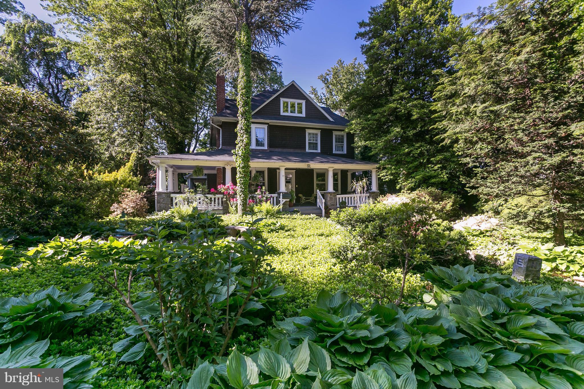 1 Midvale Road Baltimore, MD 21210 - Photo 2 of 30 a front view of a house with a yard and lake view