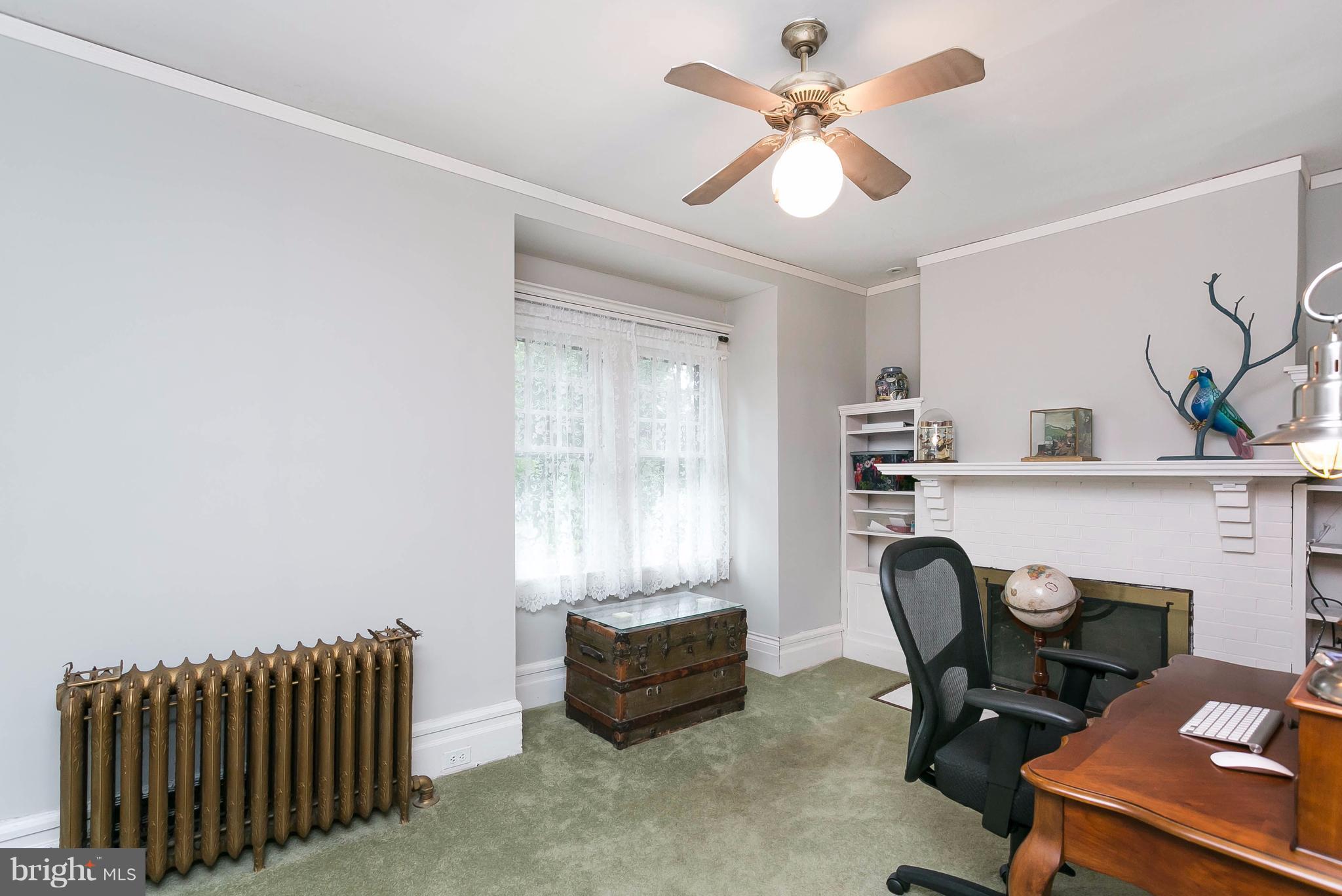 1 Midvale Road Baltimore, MD 21210 - Photo 18 of 30 a workspace with furniture and a window