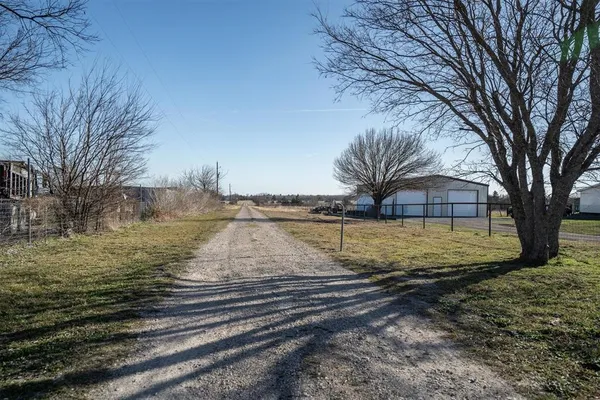 $1,195,000 | 19754 County Road 818, Farmersville, TX 75442