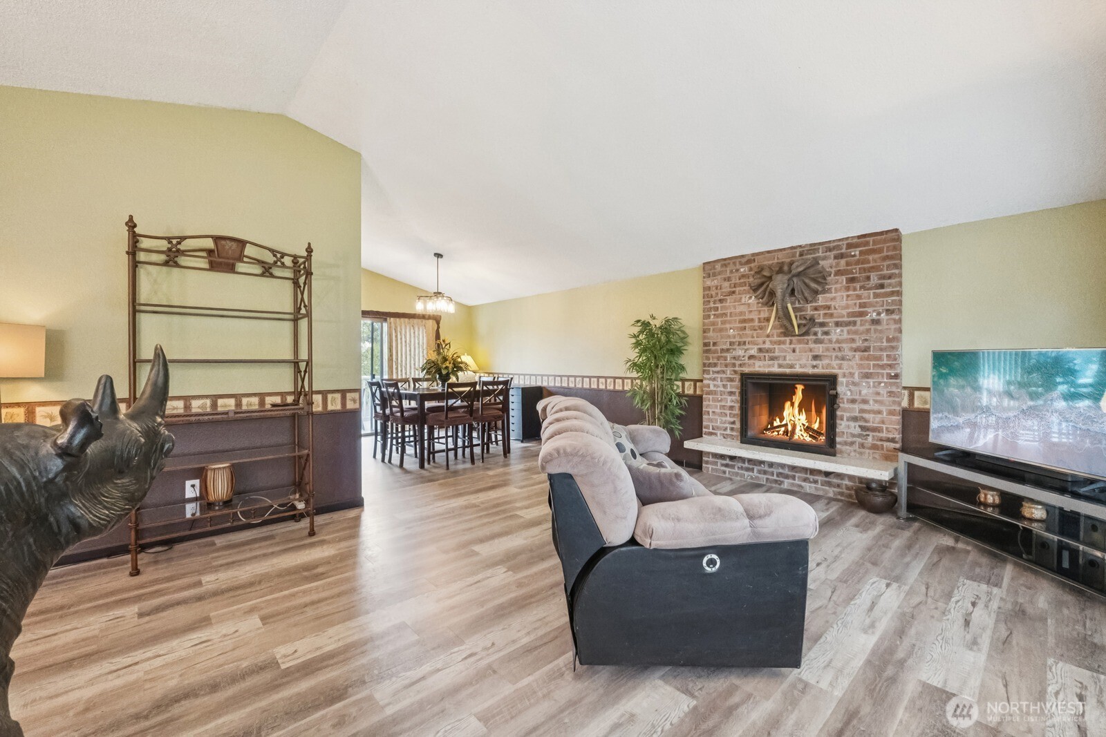 511 South 31st Street Renton, WA 98055 - Photo 4 of 37