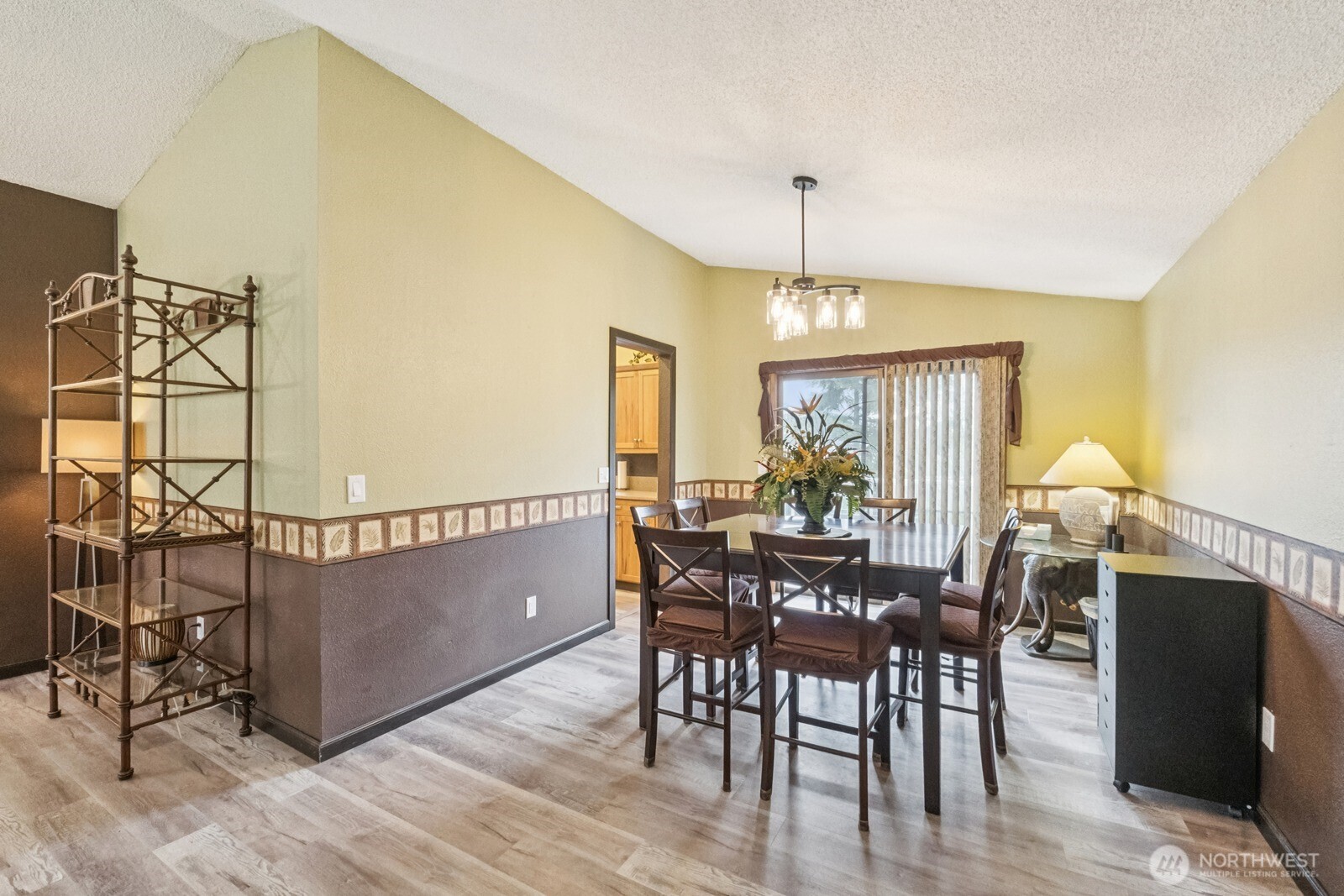 511 South 31st Street Renton, WA 98055 - Photo 7 of 37